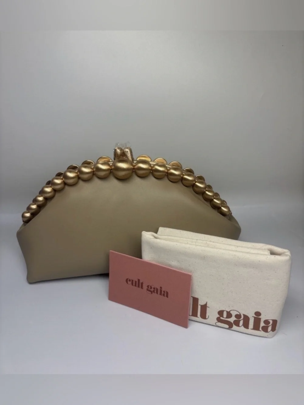Cult Gaia Una Clutch Bag - Picture 3 of 4